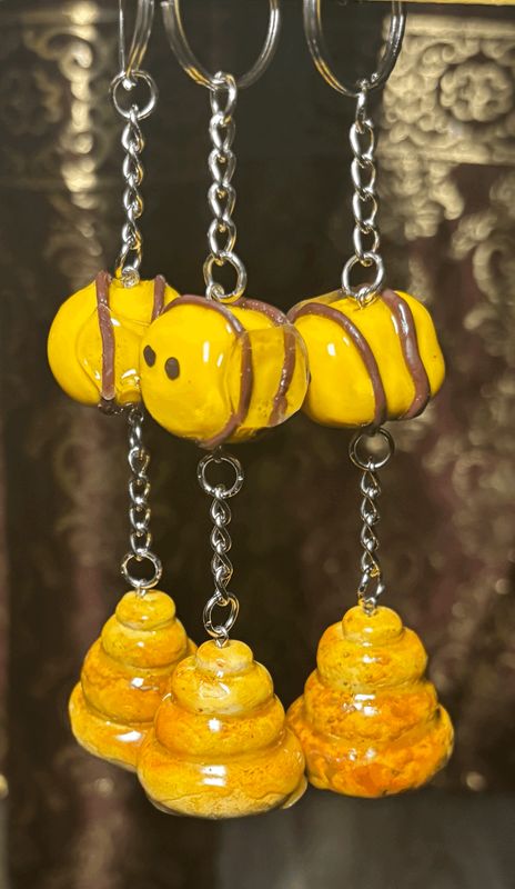 Honey Bee keychain