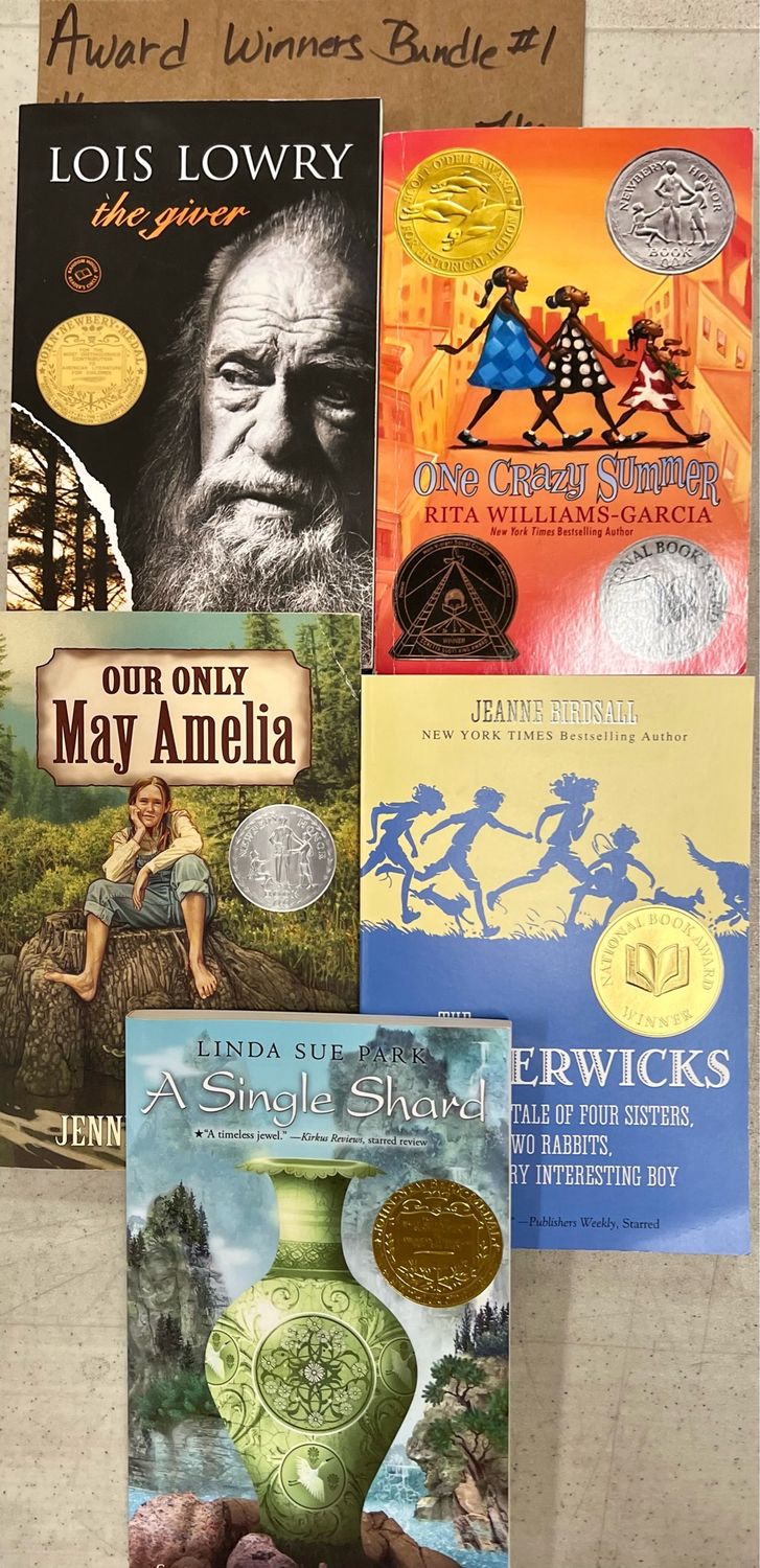 Award Winners Bundle #1 Softcover (Ch-FIC)