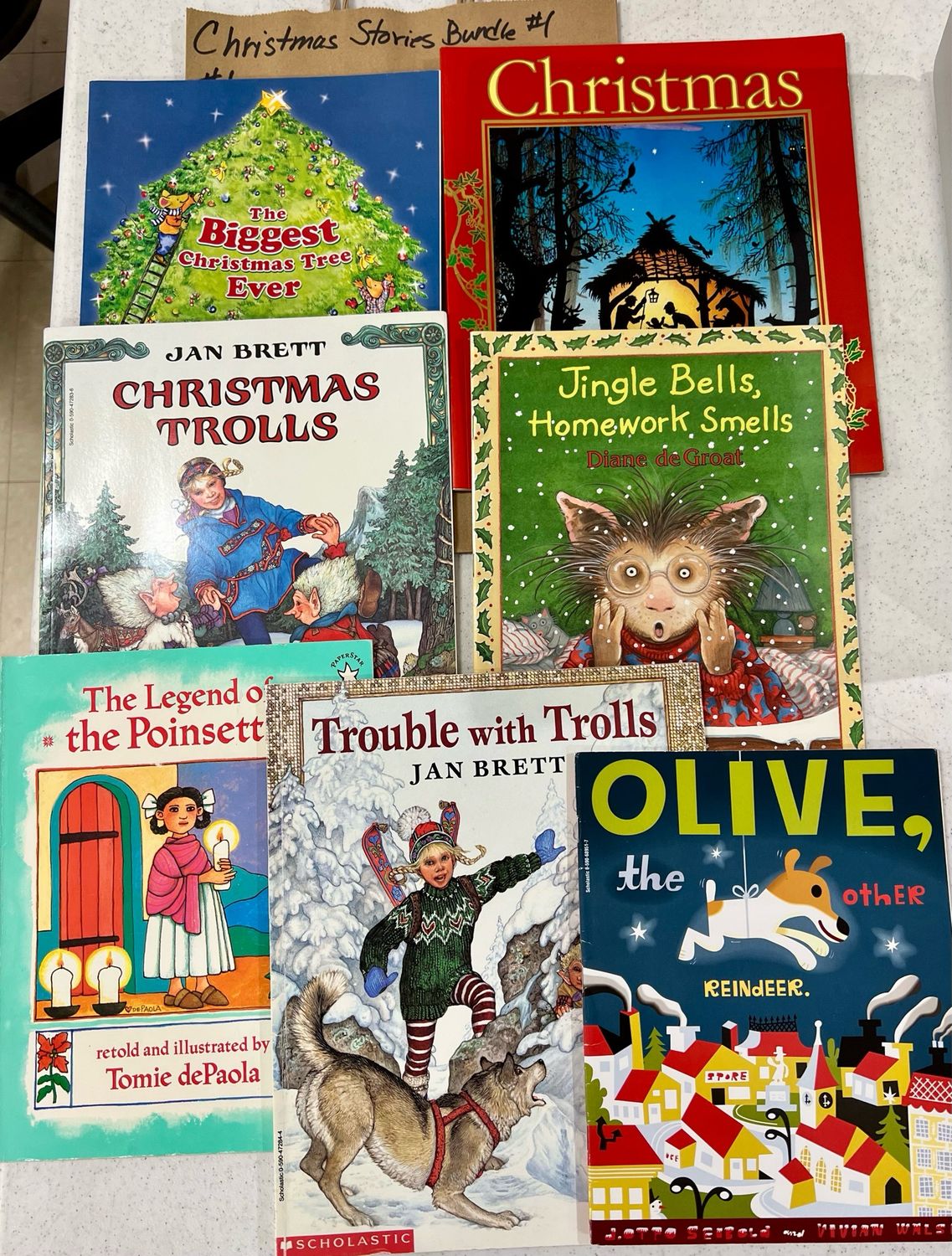 Christmas Stories Bundle #1 Softcover (Ch-PIC)