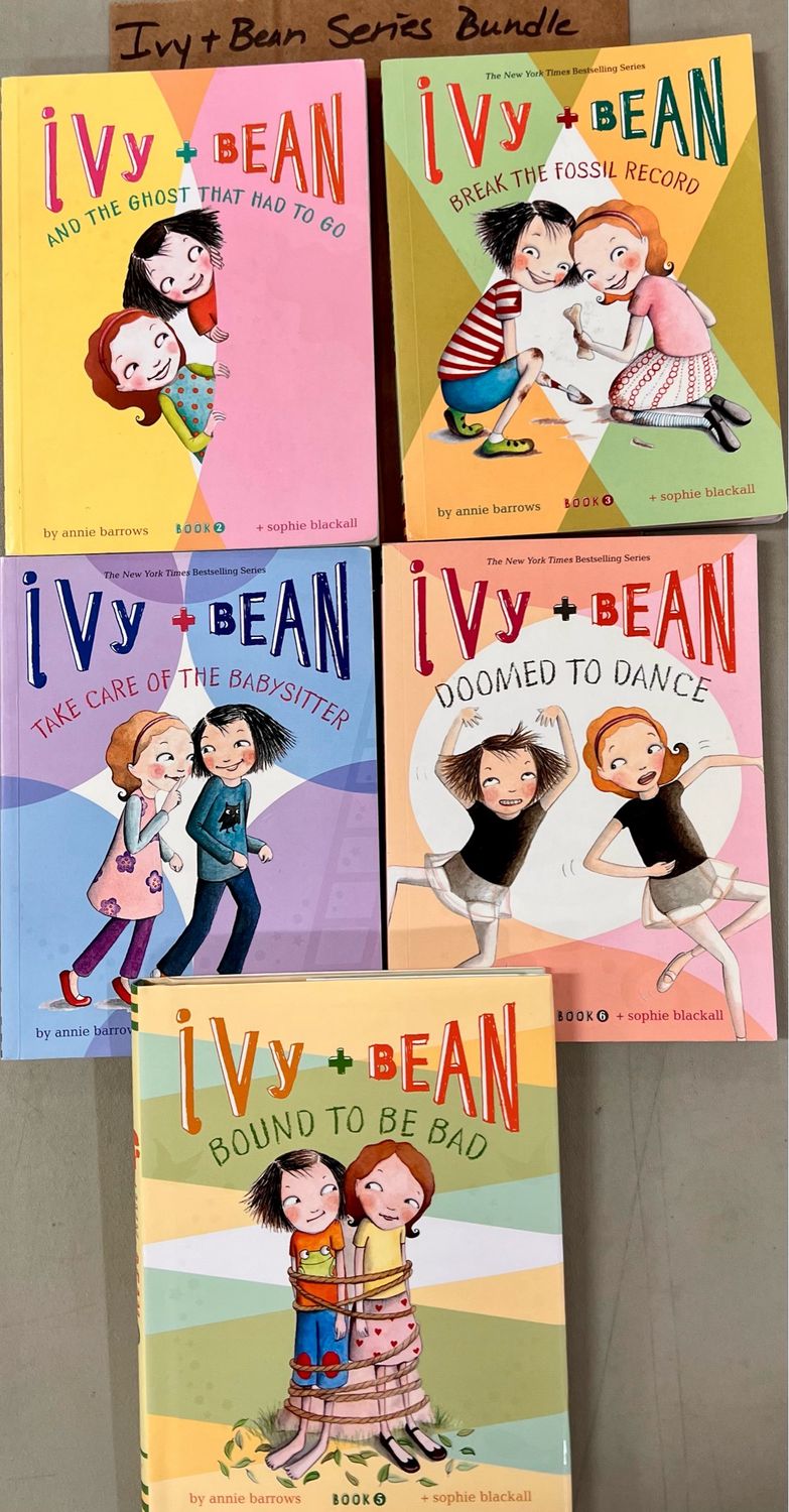 Ivy + Bean Series Bundle by Annie Barrows. Softcover  (Ch-FIC)
