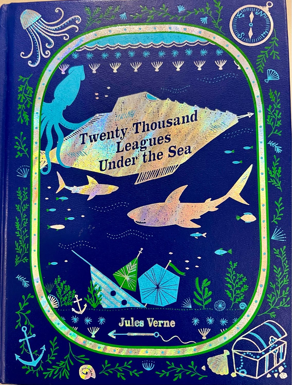 Twenty Thousand Leagues Under the Sea by Jules Verne, Milo Winter (Illustrator); 2016. Hardcover (Ch-FIC)