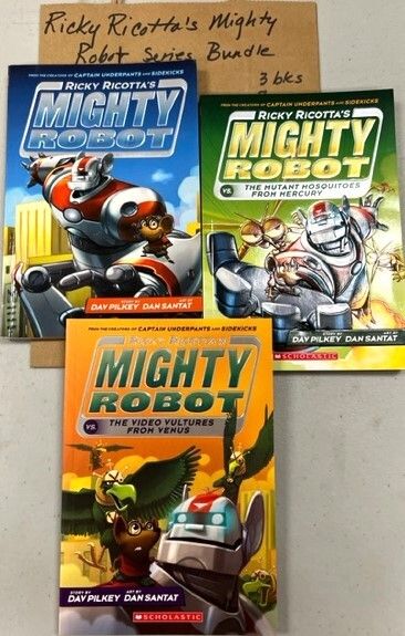 Ricky Ricotta's Mighty Robot Series Bundle by Dav Pilkey and Dan Santat. Softcover  (Ch-FIC)