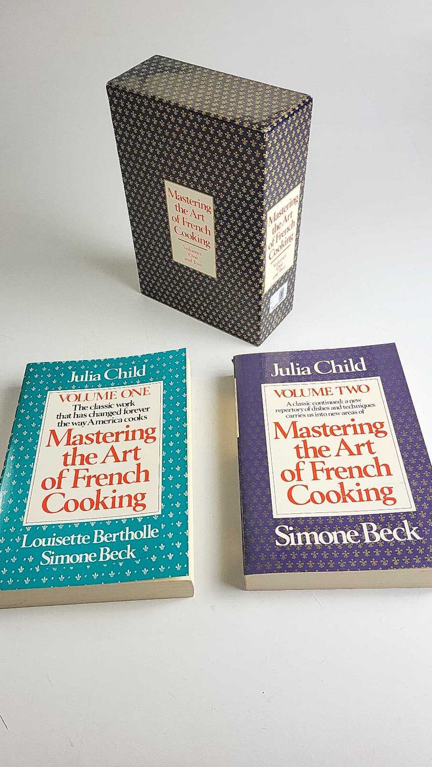 Mastering the Art of French Cooking: Volumes One and Two by Julia Child, Simone Beck, Louisette Bertholle; 1961/1983. Softcover. (Boxed Set) (F&amp;C)