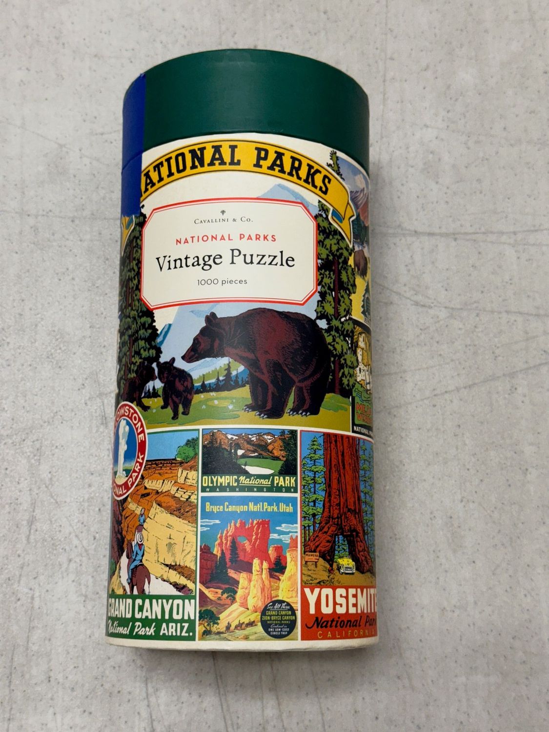 Puzzle - National Parks. Vintage Puzzle. Cylindrical container. 1000 pieces.