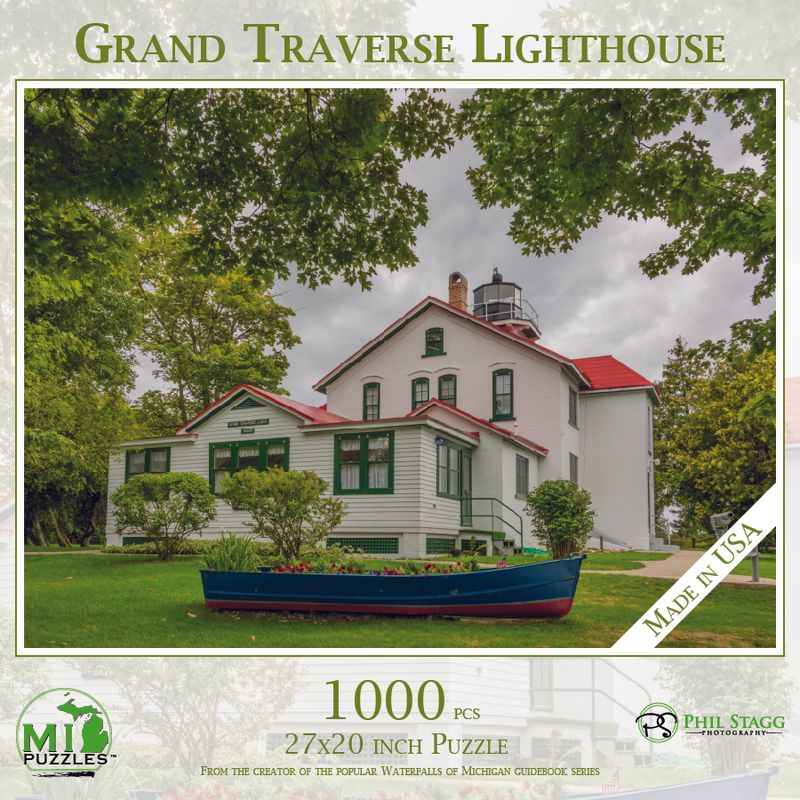 GRAND TRAVERSE LIGHTHOUSE | 1000 PIECE PUZZLE