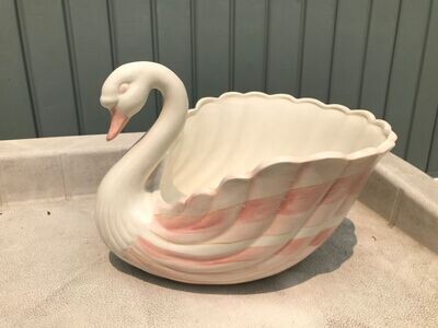 Coquille (Swan) Centerpiece by Fitz and Floyd