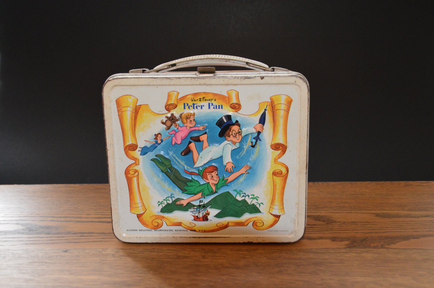 SOLD - Lunchbox 1969 Peter Pan Walt Disney