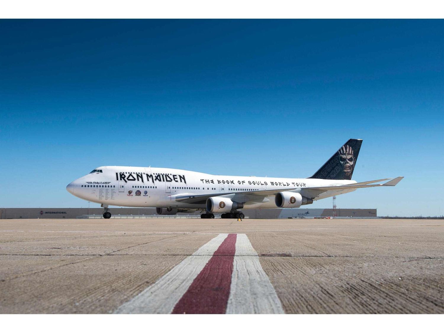 Revell 03780 1/144 Boeing 747-400 Iron Maiden &quot;Ed Force One&quot;