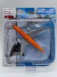 Maisto Tailwinds Boeing 787