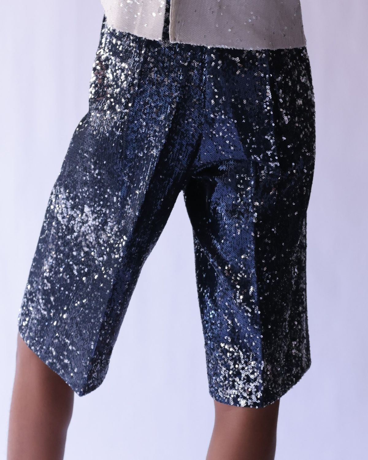 NAVY+SILVER BERMUDA SHORTS