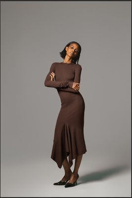 THE RIBBED JERSEY BODYCON DRESS WITH CENTER GODET