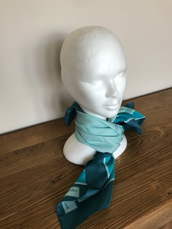 FOULARD