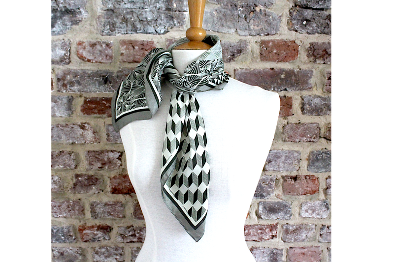 FOULARD