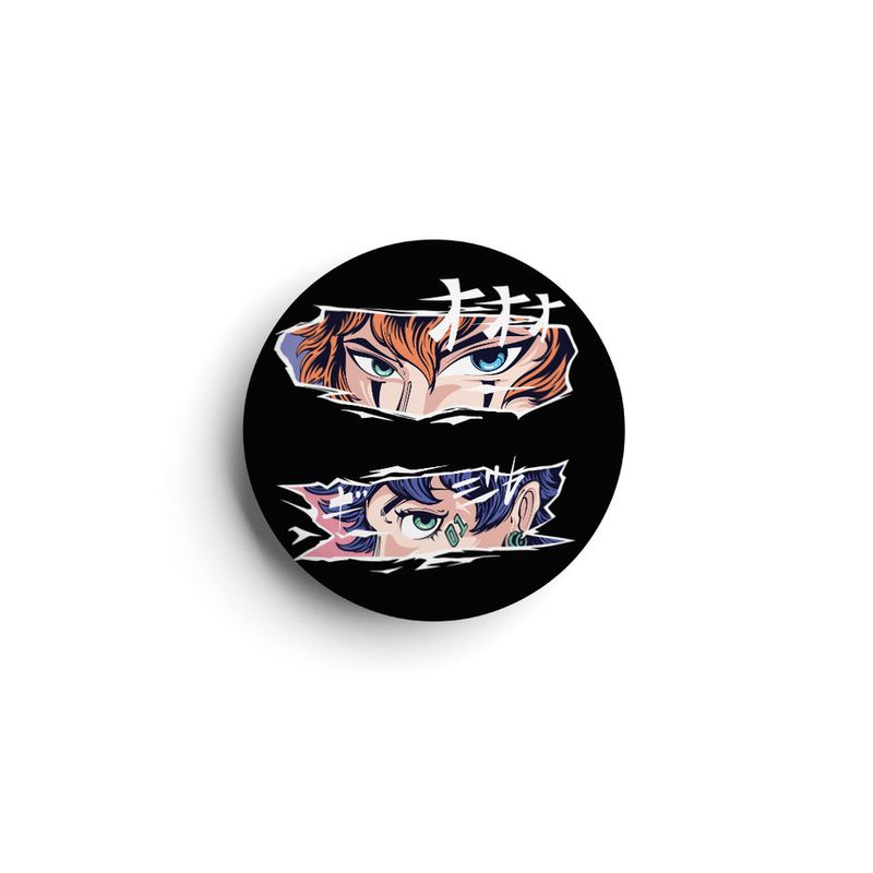 Black badge/sticker/magnet with crown design.