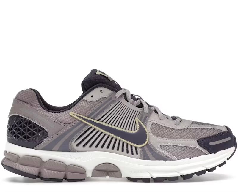 Nike zoom vomero 5