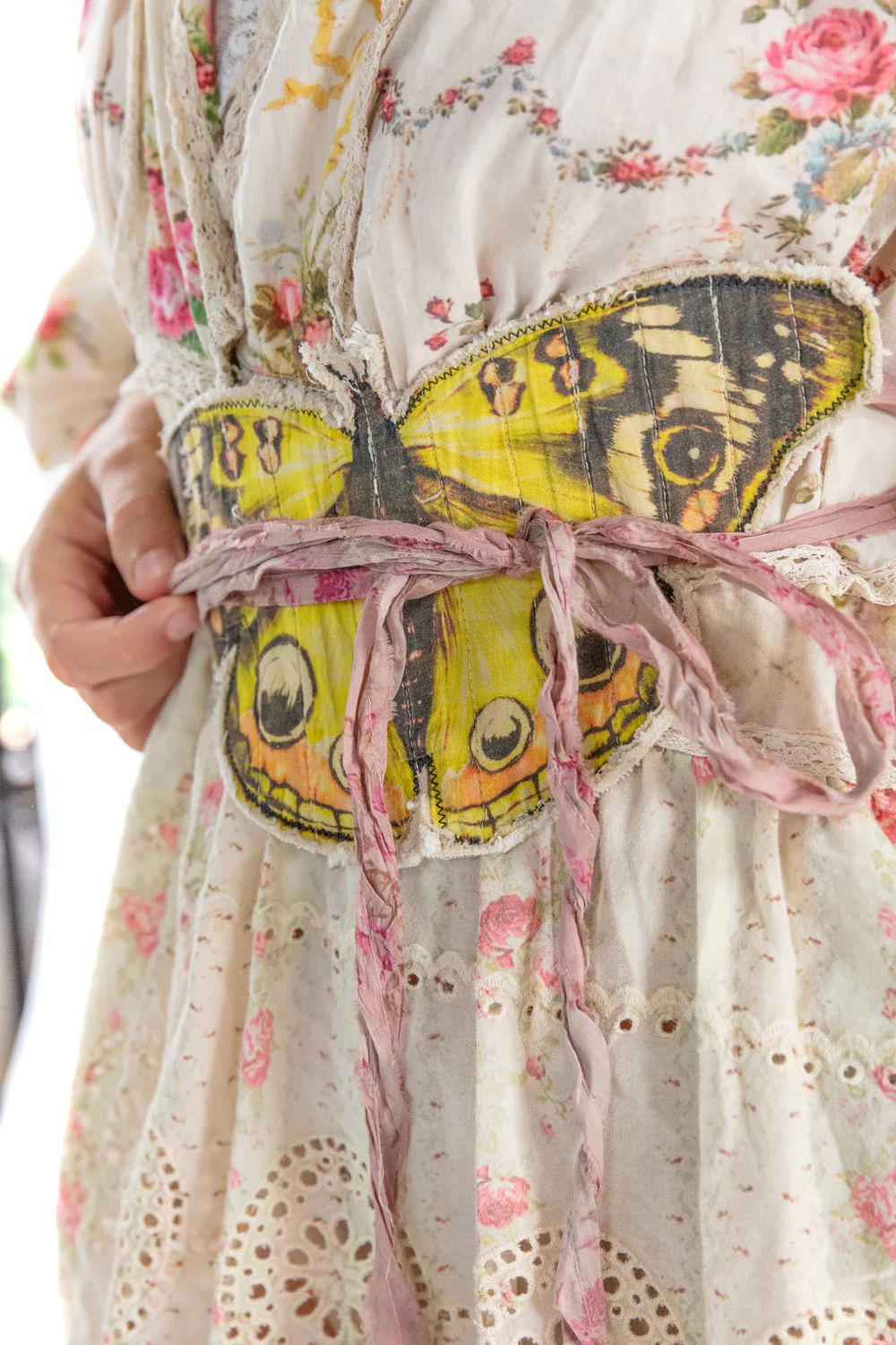 Butterfly Jabot