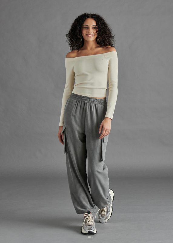 Themis Pant