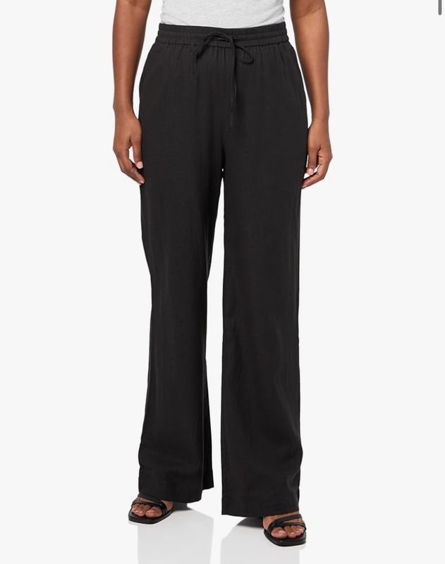 Venetia Pant