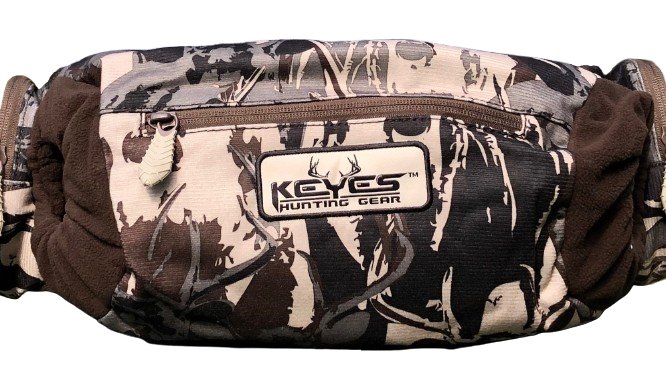 Buck Camo Hand Warmer Pocket Belt