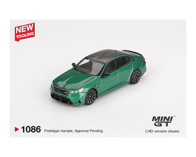 Mini GT 1:64 BMW M5 (G90) Isle of Man – Green Metallic