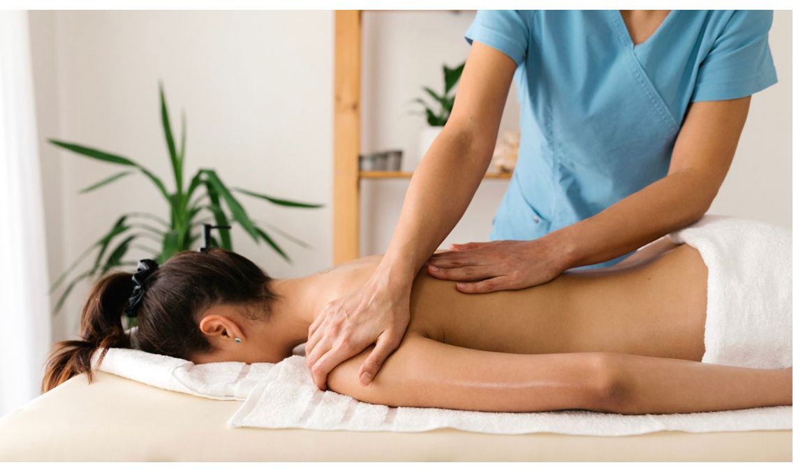 1 hour body massage £60