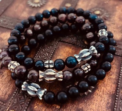 Stein/Perlen-Armbänder