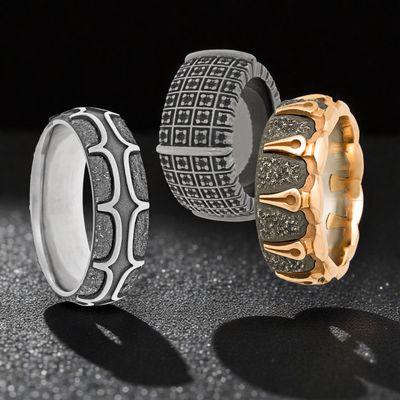 Herren Schmuckringe in Silber oder Gold individuell angefertigt von der Goldschmiede OBSESSION in Wetzikon.