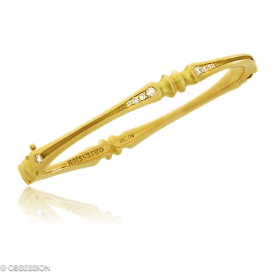 Gremlin Armreif in Gelbgold, mit einer Breite von mm, geeignet für einen Armumfang von 165mm.