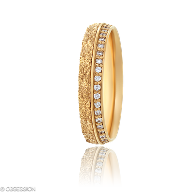 Stone Partnerring in Rotgold, mit einer Ringbreite von 4mm und einer Ringgrösse von 52