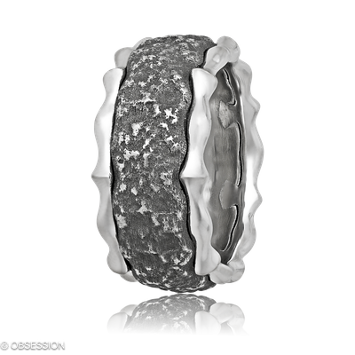 Eisenherz Partnerring in Weissgold und Edelstahl, mit einer Ringbreite von 12mm und einer Ringgröss…