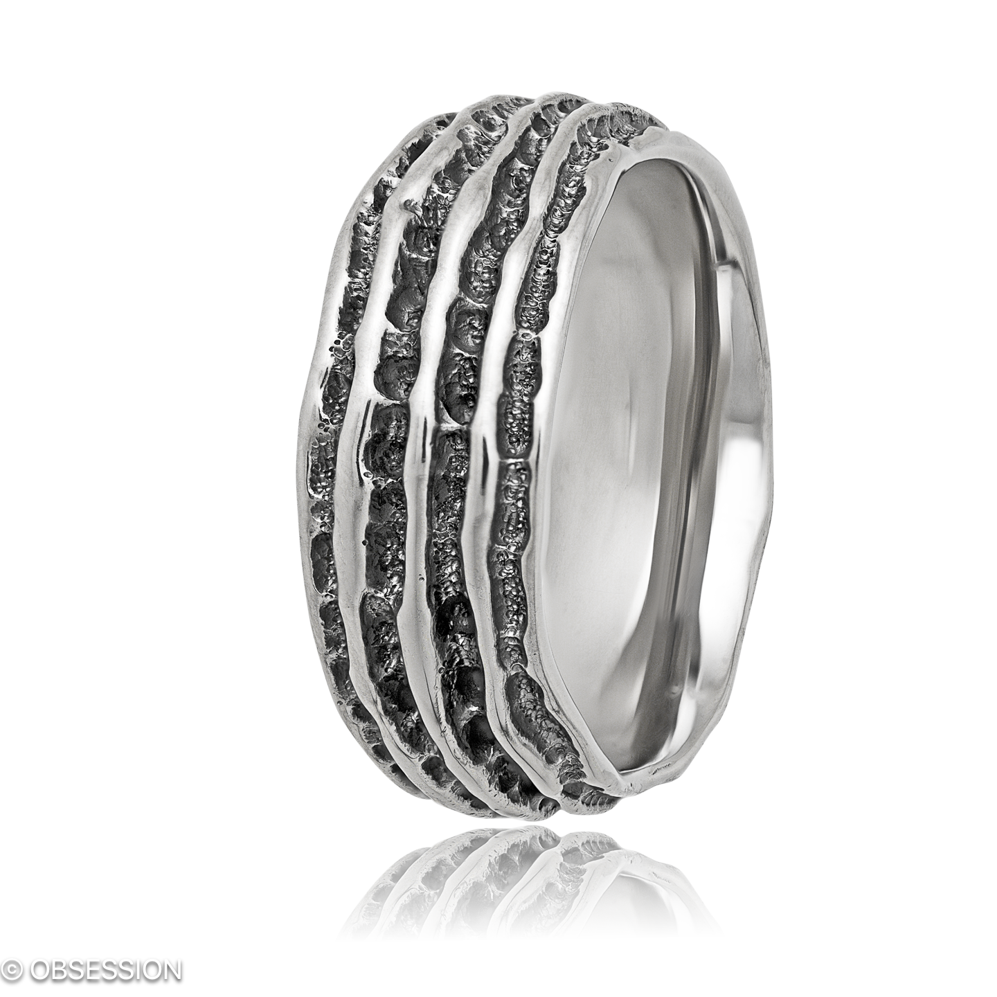 Groove Partnerring in Weissgold, mit einer Ringbreite von mm und einer Ringgrösse von 62