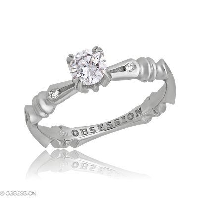 Gremlin-Baby Solitärring in Weissgold, mit einer Ringbreite von mm und einer Ringgrösse von 52