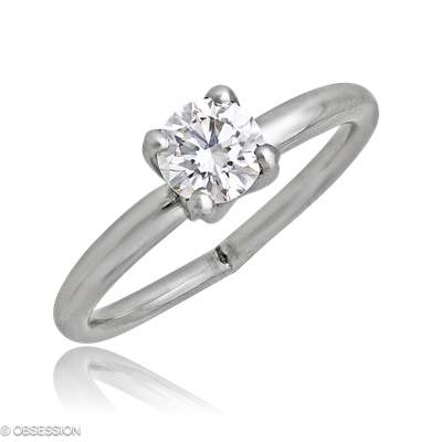 Herzstück Solitärring in Weissgold, mit einer Ringbreite von 2mm und einer Ringgrösse von 52