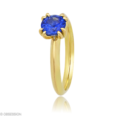 Trinity Solitärring in Gelbgold, mit einer Ringbreite von 3mm und einer Ringgrösse von 52