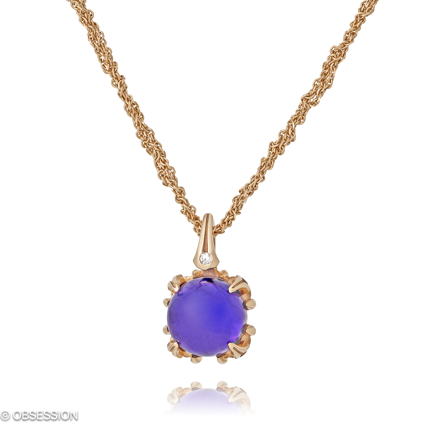 Gremlin Anhänger mit Kette in Rotgold, mit einer Länge von 515mm.