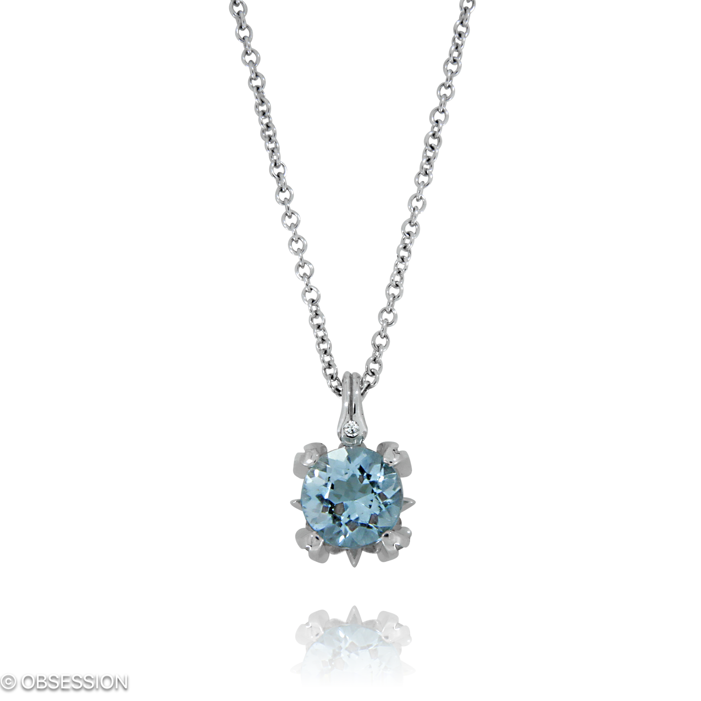 Gremlin-Baby Anhänger mit Kette in Weissgold, mit einer Länge von 450mm.