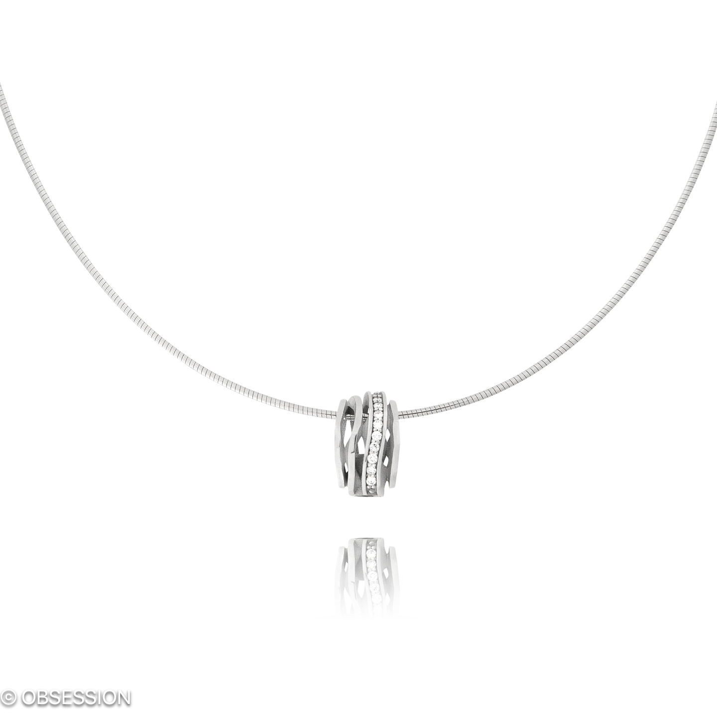 Himalaja Anhänger mit Kette in Weissgold, mit einer Länge von 420mm.