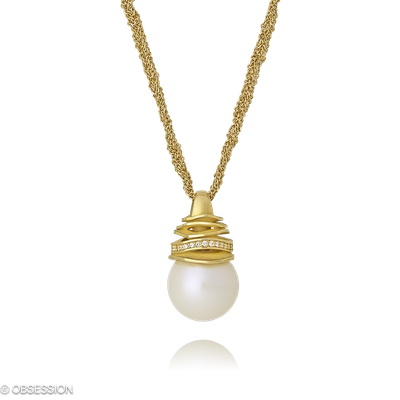 Himalaja Anhänger mit Kette in Gelbgold, mit einer Länge von 620mm.