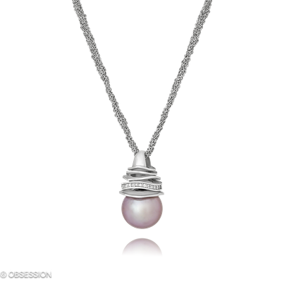 Himalaja Anhänger mit Kette in Weissgold, mit einer Länge von 580mm.