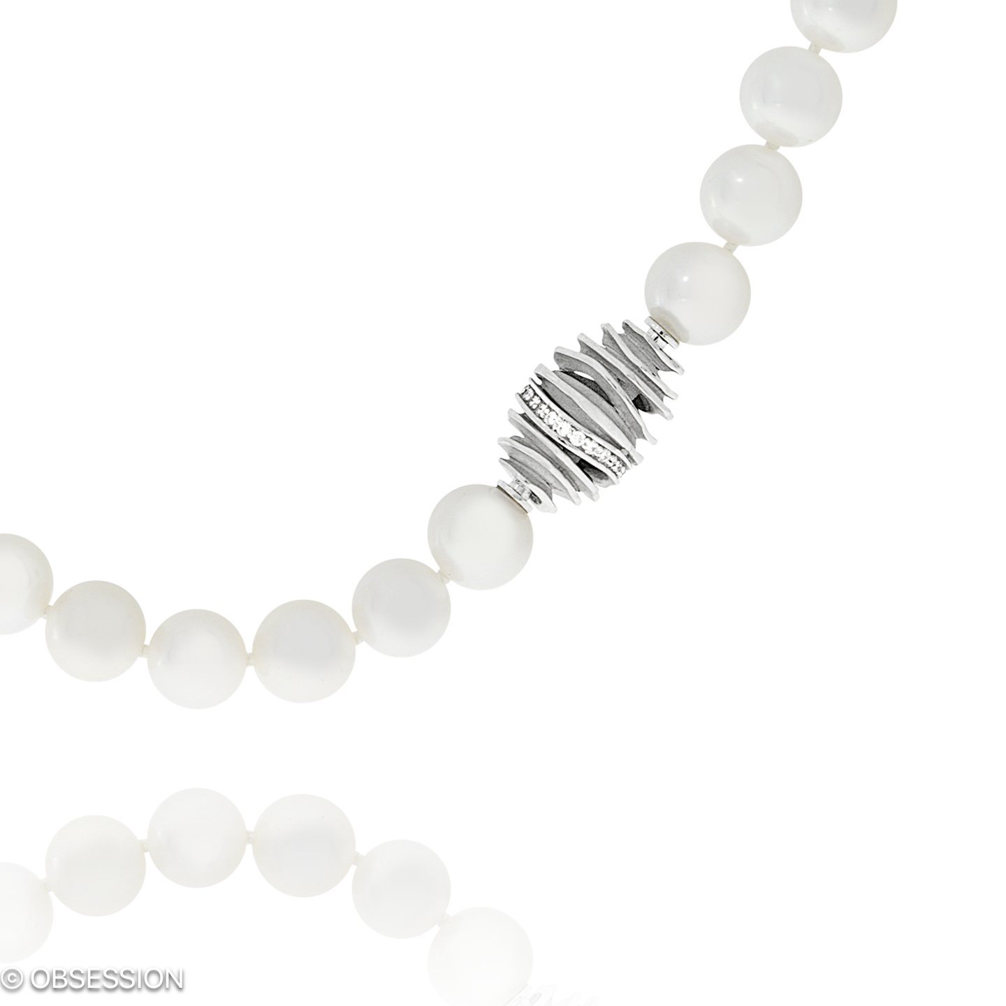 Himalaja Perlcollier in Weissgold, mit einer Länge von 410mm.