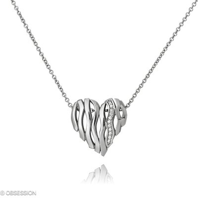 Himalaja Anhänger mit Kette mit Herz-Motiv in Weissgold, mit einer Länge von 420mm.