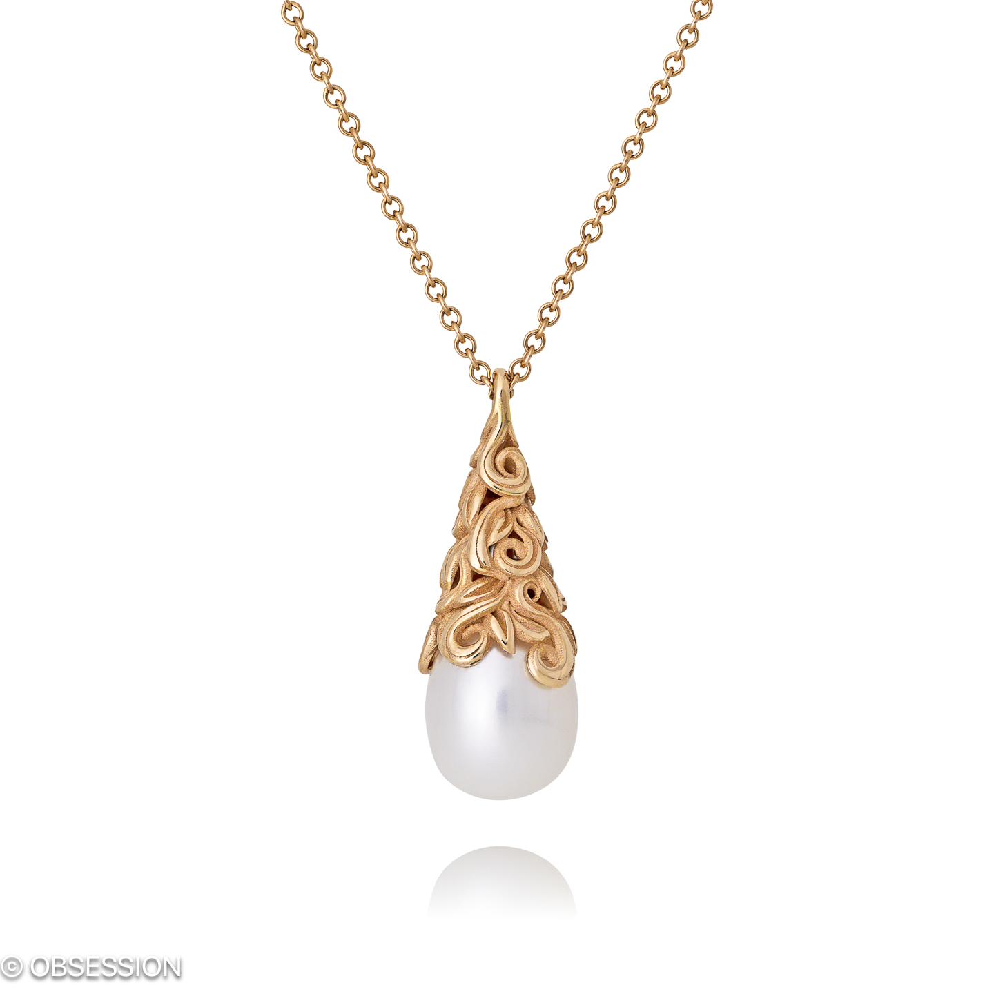 Lilly Rose Anhänger mit Kette in Rotgold, mit einer Länge von 450mm.