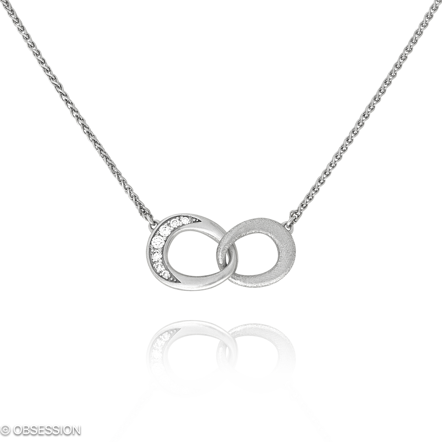 Unendliche Geschichte Anhänger mit Kette in Weissgold, mit einer Länge von 400mm.