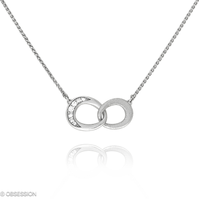 Unendliche Geschichte Anhänger mit Kette in Weissgold, mit einer Länge von 400mm.