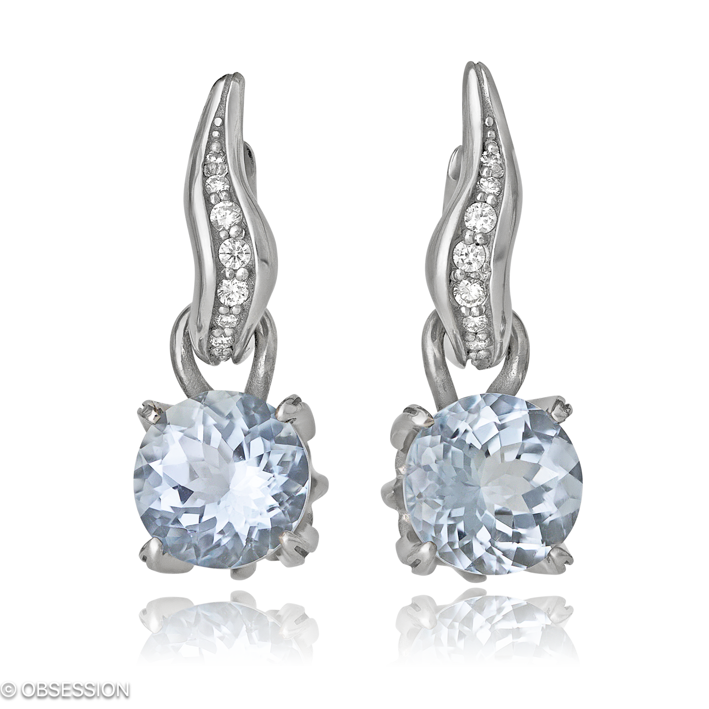 Gremlin Kreole mit Einhänger in Weissgold