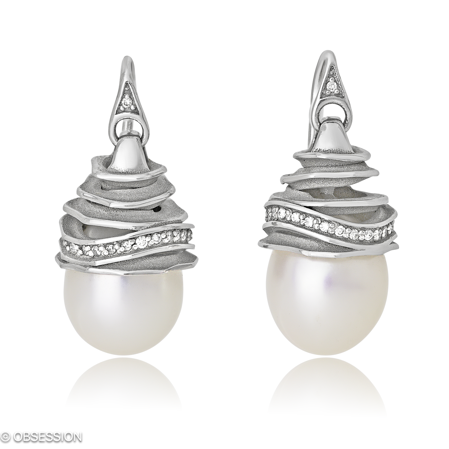 Himalaja Ohrhänger in Weissgold