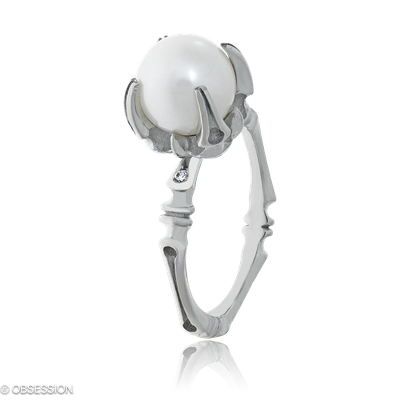 Gremlin-Baby Cocktailring in Weissgold, mit einer Ringbreite von mm und einer Ringgrösse von 52
