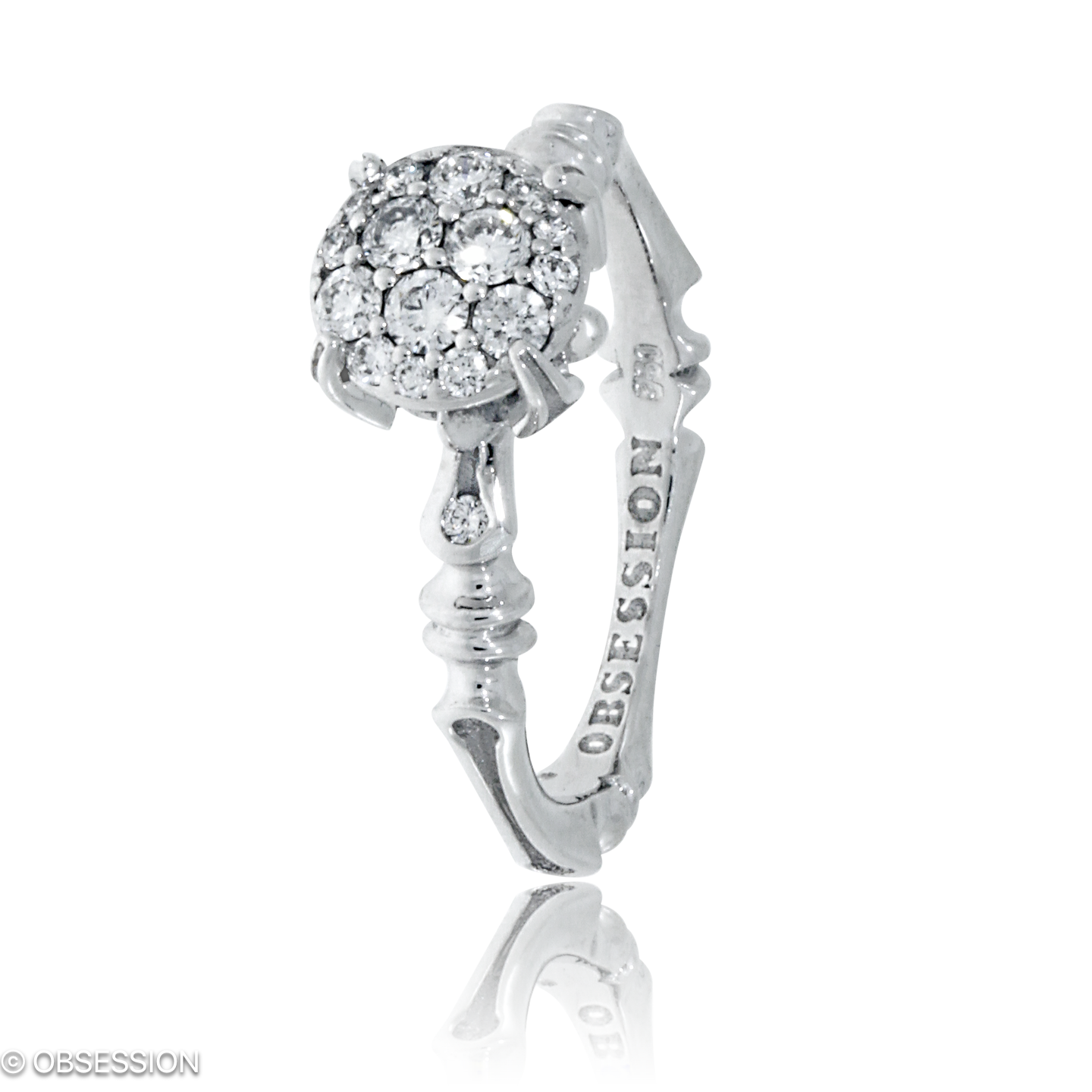 Gremlin-Baby Solitärring in Weissgold, mit einer Ringbreite von mm und einer Ringgrösse von 52