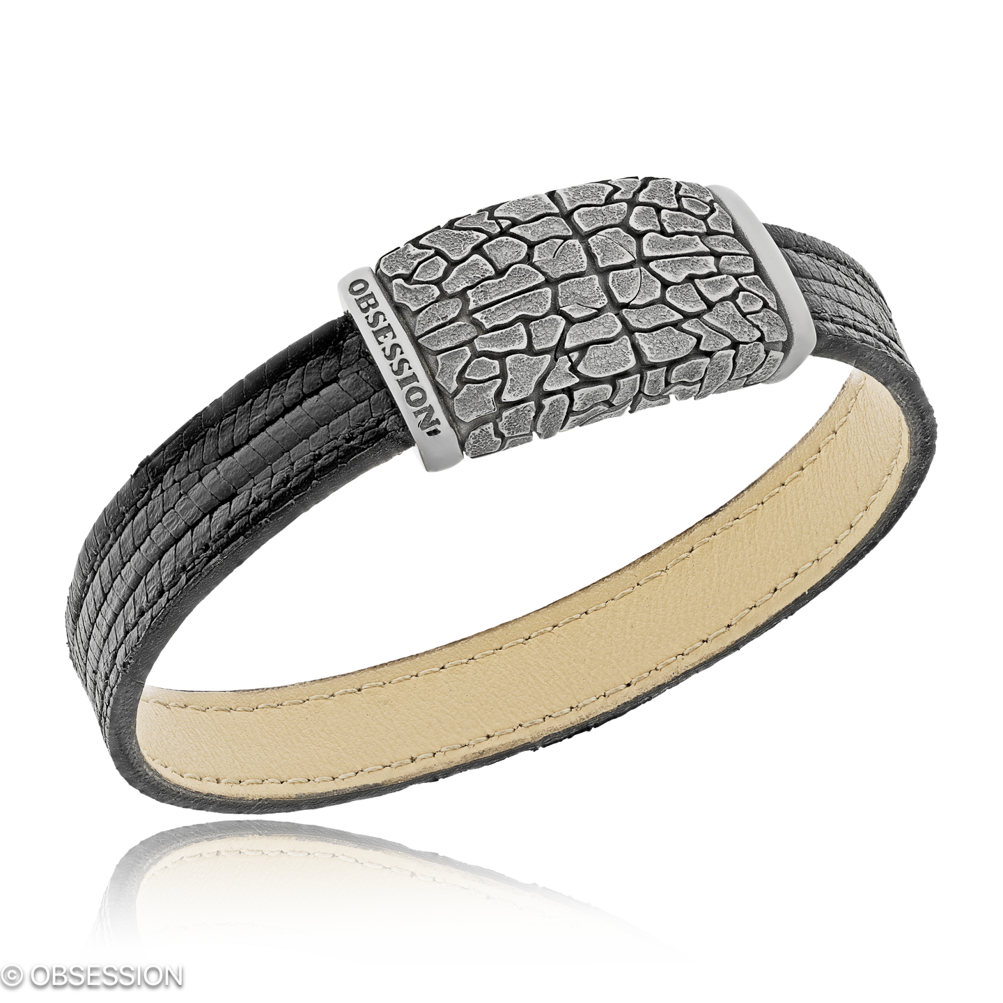 Sahara Lederarmband in Silber, mit einer Breite von 3mm, geeignet für einen Armumfang von 195mm.