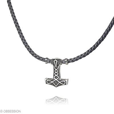 Gremlin Ledercollier mit Thor's Hammer-Motiv in Silber, mit einer Länge von 470mm.